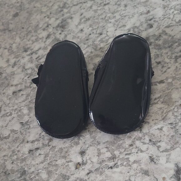 Gymboree Infant Girls Black Patent Mary Jane Crib Shoes Size 01 (0-3 months) - Picture 4 of 4